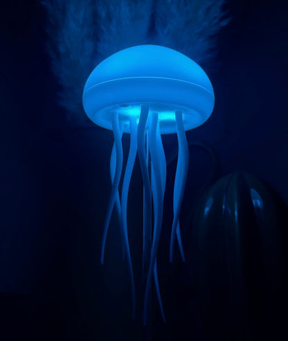 🌟🐙Magical voice controlled jellyfish night light!